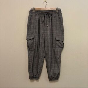 Stitch & Pine Gray Plaid Cargo Jogger Pants Women’s Size Medium